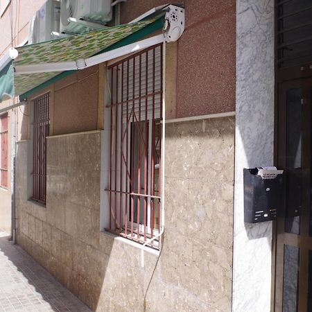 Elche Universidad Apartment Bagian luar foto