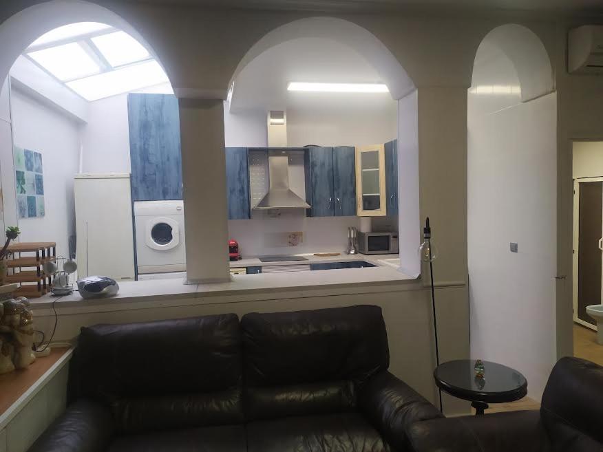 Elche Universidad Apartment Bagian luar foto